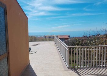 TERRAZZO - Casa indipendente Aci Castello - foto 1