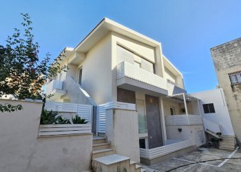 1.jpg - Quadrilocale Via Giombattista Magnaghi 55/1, Modica - foto 1