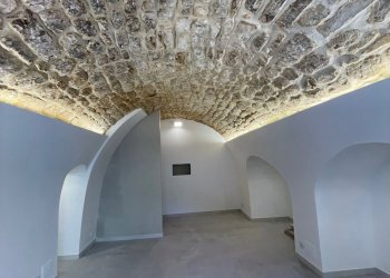 IMG_1548.jpg - Locale Commerciale Via Vincenzo Albanese, Modica - foto 6