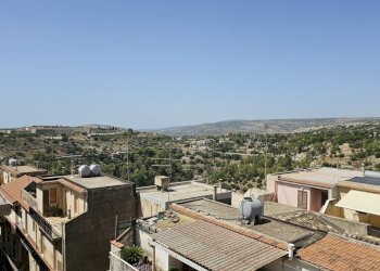 30.jpg - Appartamento Via Liguria 16/1, Modica - foto 17