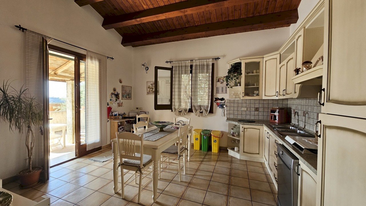 20250904_103753.jpg - Villa Via Garaffa Soldato 131, Modica - foto 3