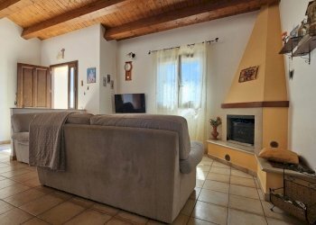 20250904_103924.jpg - Villa Via Garaffa Soldato 131, Modica - foto 8