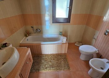 20250904_104037.jpg - Villa Via Garaffa Soldato 131, Modica - foto 12