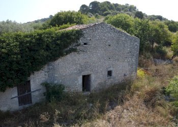 1.JPG - Rustico Contrada Bosco Pozzo Cassero 23, Modica - foto 1
