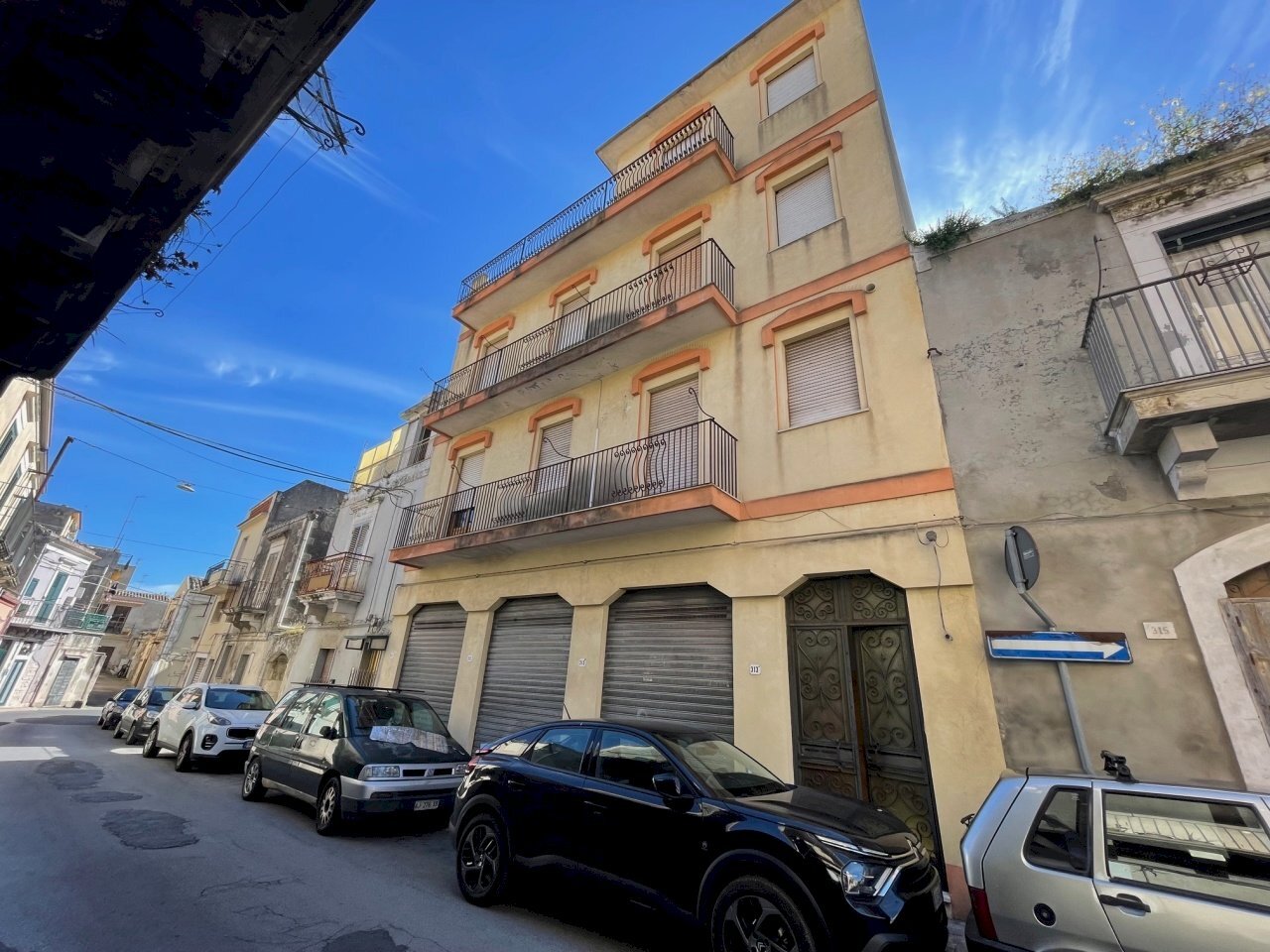 IMG_9583.jpg - Quadrilocale c.so vittorio emanuele 313, Modica - foto 1