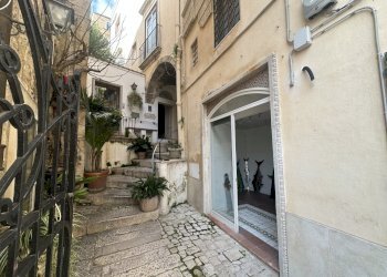 IMG_3724.jpg - Locale Commerciale CORSO UMBERTO I 181, Modica - foto 10