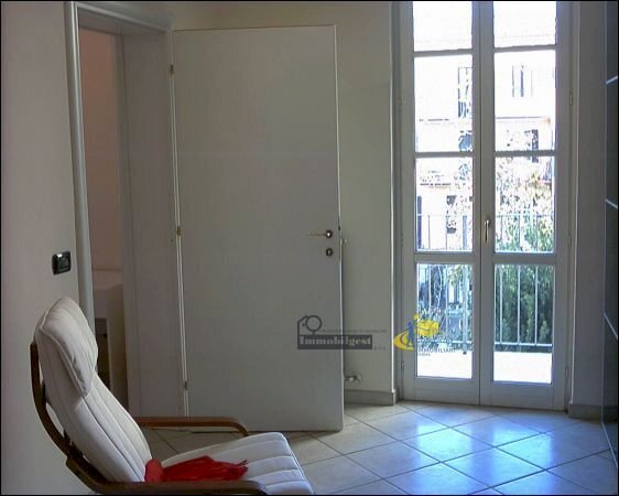 camera con balcone - Two-room apartment Via Primo Groppi 14, Parma - photo 2
