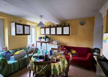 20250115_161402.jpg - Trilocale Strada Garibaldi 45, Parma - foto 16