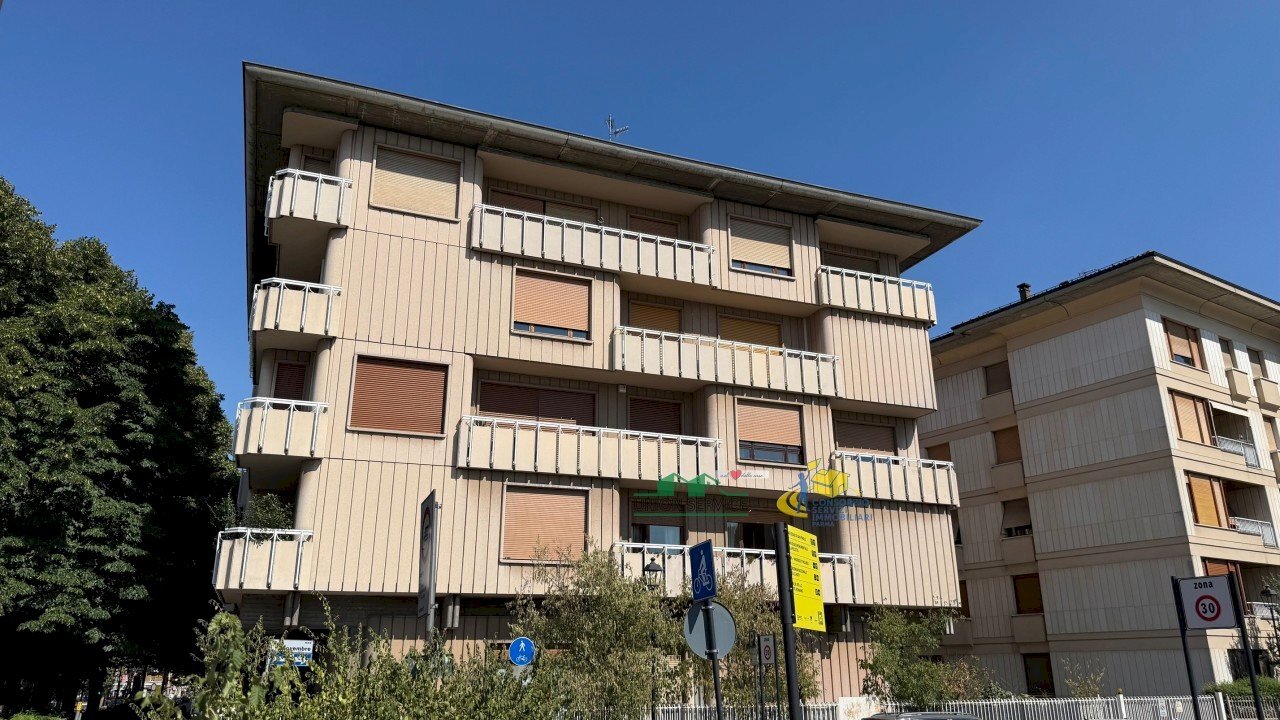 16.jpg - Quadrilocale Viale Vittorio Bottego 10, Parma - foto 2