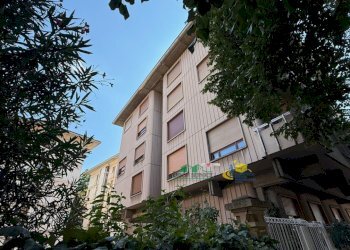 17.jpg - Quadrilocale Viale Vittorio Bottego 10, Parma - foto 1