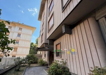 18.jpg - Quadrilocale Viale Vittorio Bottego 10, Parma - foto 4