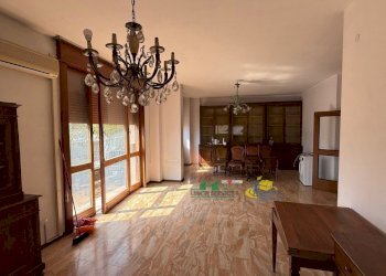 22.jpg - Quadrilocale Viale Vittorio Bottego 10, Parma - foto 11