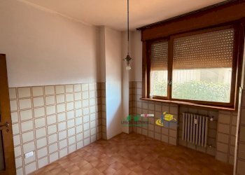 1.jpg - Quadrilocale Viale Vittorio Bottego 10, Parma - foto 13