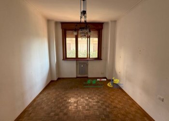 4.jpg - Quadrilocale Viale Vittorio Bottego 10, Parma - foto 16