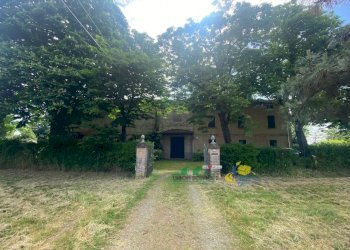 69.jpg - Villa Via Giuseppe Garibaldi 30, Collecchio - photo 1