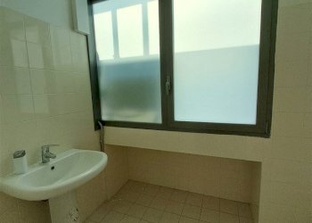 20250716_093106.jpg - Ufficio Via Mario Fantelli 12, Parma - foto 15