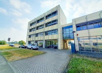 20250716_091408.jpg - Ufficio Via Mario Fantelli 12, Parma - foto 1