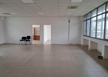 20260306_141649.jpg - Office Via Mario Fantelli 12, Parma - photo 3