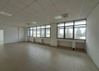 20260306_141731.jpg - Office Via Mario Fantelli 12, Parma - photo 6