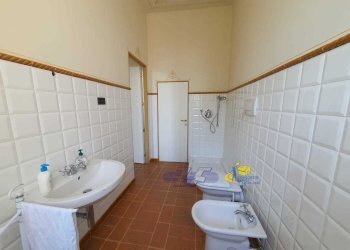 WhatsApp Image 2025-05-20 at 16.06.25.jpeg - Porzione di casa Via Cavaillon 7, Langhirano - foto 22