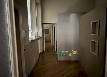 IMG_0532(1).JPG - Office Via Pietro Torrigiani, Parma - photo 1