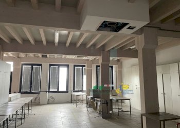 IMG_6283.JPG - Commercial Premises via Forlanini, Parma - photo 12