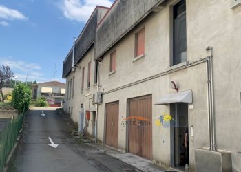 Commercial Premises Collecchio - photo 4