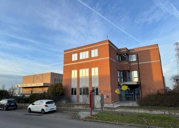 Commercial Premises Via Prospero Manara, Parma - photo 4