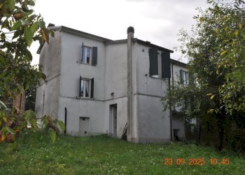 DSC_0060.JPG - Villa Pessola Ronchi, Varsi - foto 1