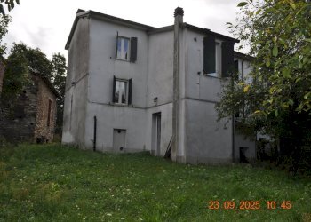 DSC_0061.JPG - Villa Pessola Ronchi, Varsi - foto 2