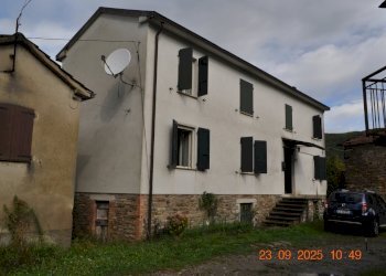 DSC_0062.JPG - Villa Pessola Ronchi, Varsi - foto 3