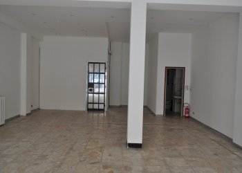 DSC_0007.JPG - Locale Commerciale via spezia 49, Collecchio - foto 7