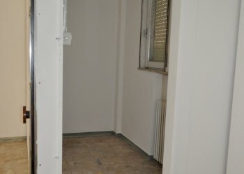 DSC_0014.JPG - Locale Commerciale via spezia 49, Collecchio - foto 14