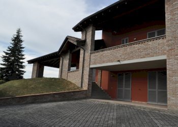 DSC_0105.JPG - Villa NUCLEO BACEDASCO ALTO, Castell'Arquato - foto 1