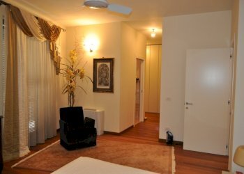 DSC_0177.JPG - Villa NUCLEO BACEDASCO ALTO, Castell'Arquato - foto 11