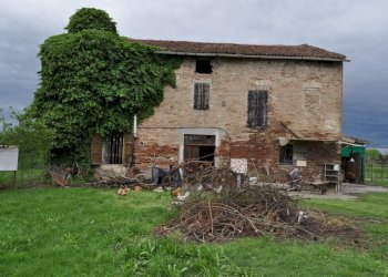 DSC_0017.JPG - Rustico Strada Colmignola 2, San Secondo Parmense - foto 2