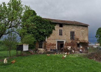 DSC_0018.JPG - Rustico Strada Colmignola 2, San Secondo Parmense - foto 3