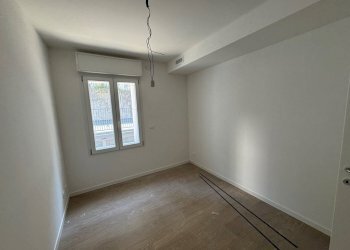 IMG_4111.JPG - Appartamento Via Nazionale 14, Fornovo di Taro - foto 9