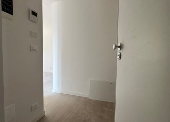 IMG_4064.JPG - Appartamento Via Nazionale 14, Fornovo di Taro - foto 2