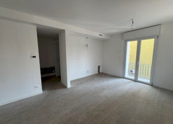 IMG_4071.JPG - Appartamento Via Nazionale 14, Fornovo di Taro - foto 7