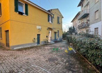 IMG_E3761.JPG - Three-room apartment via Nazionale Gaiano 43, Collecchio - photo 11