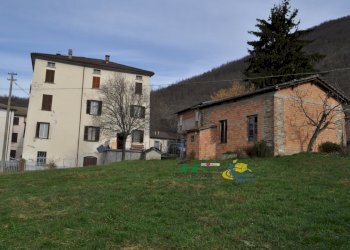 DSC_0160.JPG - Villa Grezzo, Bardi - foto 1