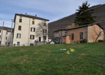 DSC_0162.JPG - Villa Grezzo, Bardi - foto 3