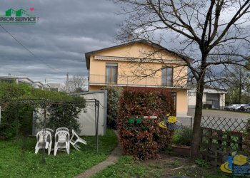 DSC_0021.JPG - Locale Commerciale Via Provinciale, Sala Baganza - foto 13