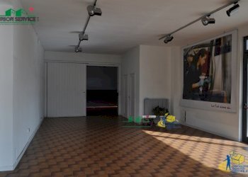 DSC_0030.JPG - Locale Commerciale Via Provinciale, Sala Baganza - foto 21