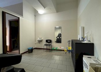 IMG_E0045.JPG - Centro Estetico - Solarium - Benessere Via La Spezia 32, Collecchio - foto 12