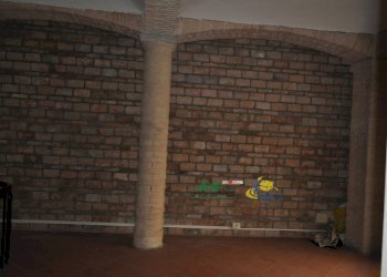 DSC_0102.JPG - Trilocale Vicolo San Tiburzio, Parma - foto 4