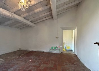 IMG_E1326.JPG - Terratetto - Terracielo Strada di Tordenaso 47, Langhirano - foto 7