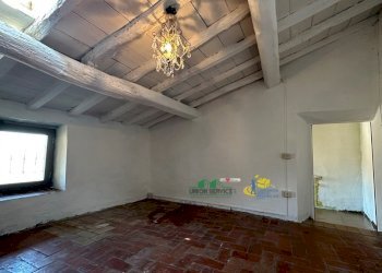 IMG_E1328.JPG - Terratetto - Terracielo Strada di Tordenaso 47, Langhirano - foto 9