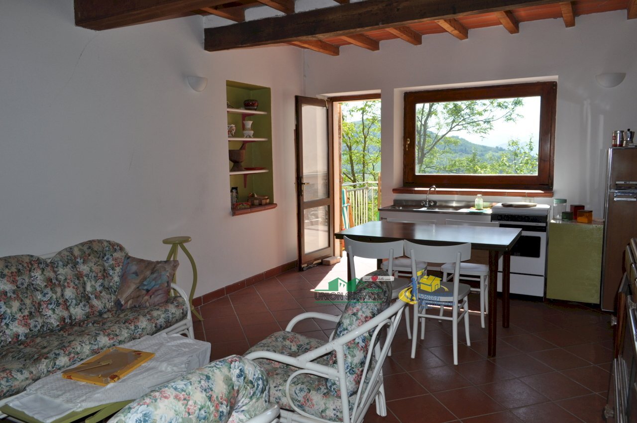 DSC_0012.JPG - Porzione di casa Montesalso, Varano de' Melegari - foto 1